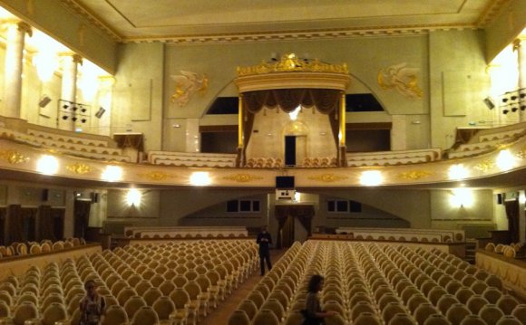 Театр Комедии Санкт-Петербург