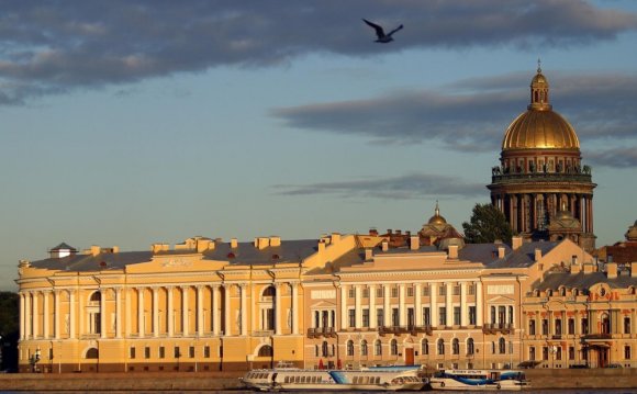 Водные Экскурсии по Санкт Петербургу